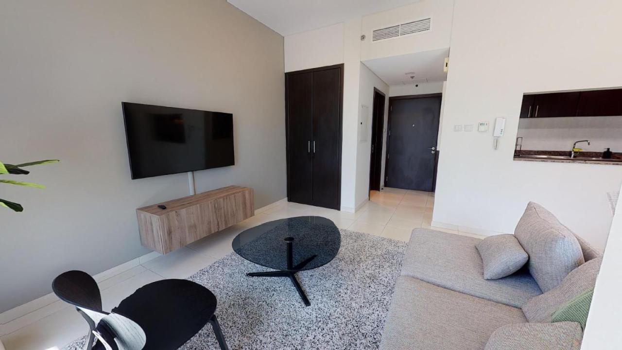 Bunyan Tower Cozy One Bed Room * Dubai